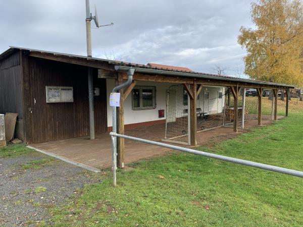 Sportplatz am Dorfgemeinschaftshaus - Hungen-Nonnenroth