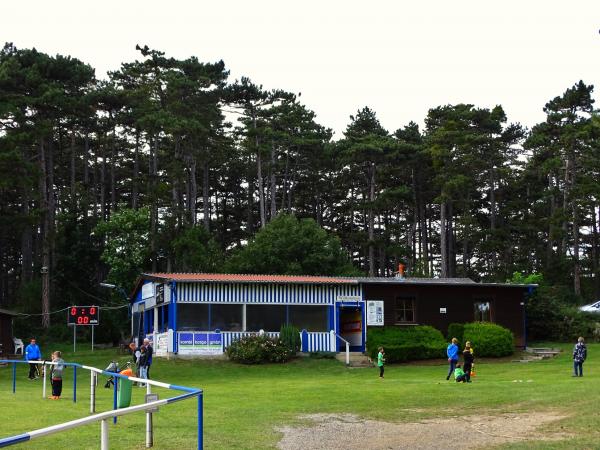 Sportplatz 