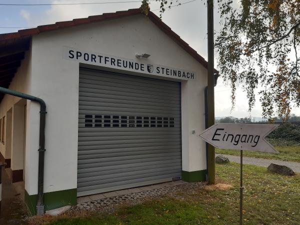 Sportplatz am Bahndamm - Ebelsbach-Steinbach