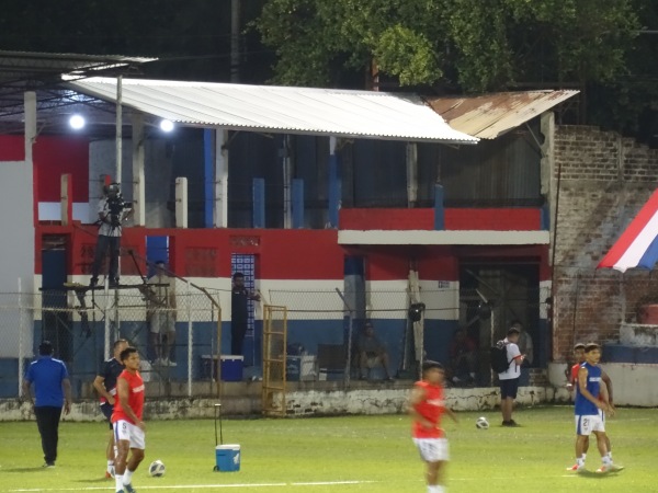 Estadio Sergio Torres Rivera - Usulután