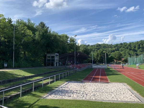 Städtische Sportanlage am Weinweg - Regensburg-Westheim