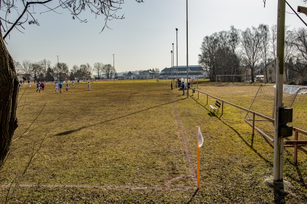 Stadion an der Siedlungsstraße Nebenplatz - Netzschkau