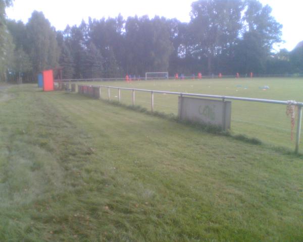 Sportplatz Wasserstraße - Baddeckenstedt