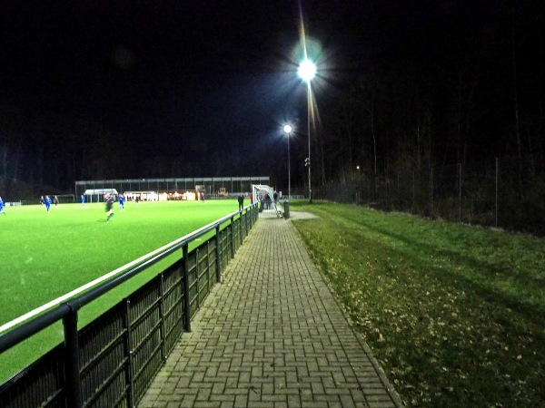 Sportplatz Staelsmühler Straße - Wermelskirchen-Dhünn