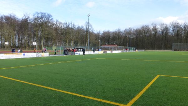 Dr.-Curt-Wassmund-Stadion B-Platz - Ratekau-Pansdorf