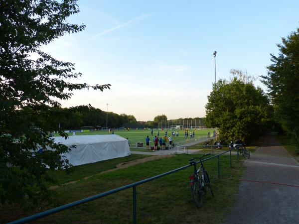 Sportplatz Netzestraße - Bonn-Ippendorf