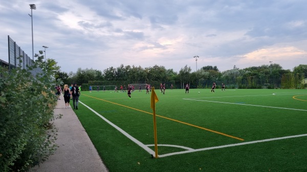 Fredy-Stach-Sportpark Platz 2 - Berlin-Spandau