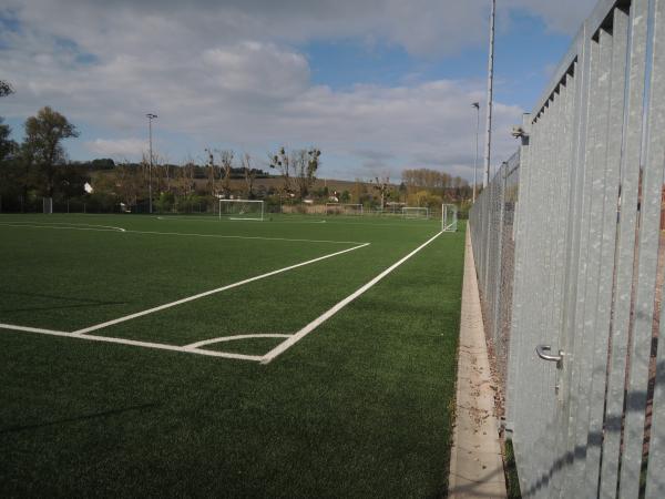 Sportplatz im Ried 2 - Nierstein-Schwabsburg