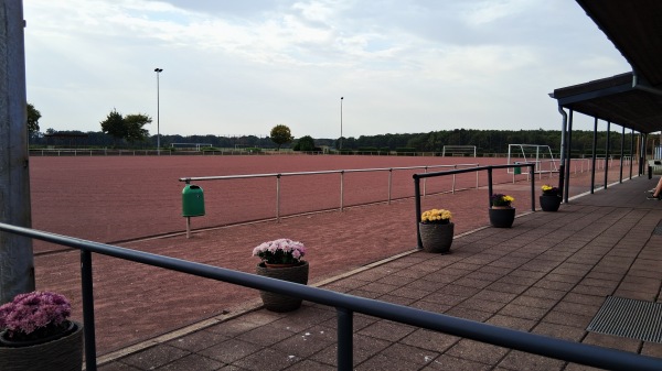 Sportanlage Schafweg Platz 2 - Weeze-Wemb