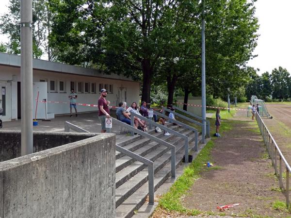 Sportplatz Gladbach - Neuwied-Gladbach