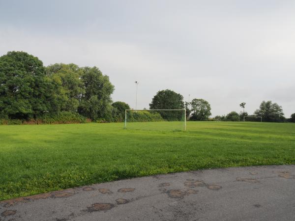 Sportplatz an der Schule - Krummhörn-Jennelt