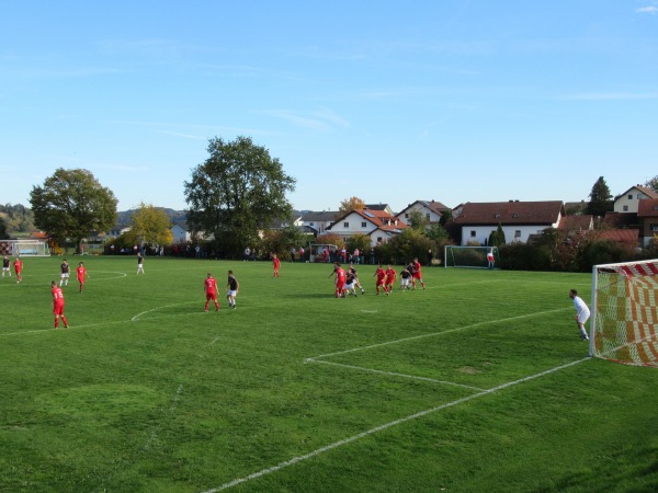 Sportplatz am Neustifter Berg - Ortenburg-Neustift