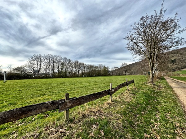 Sportplatz auf der Kisse - Sundern/Sauerland-Linnepe