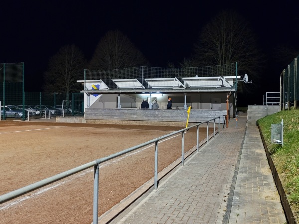 Sportplatz Bengen - Grafschaft/Rheinland-Bengen