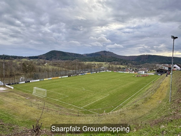 Waldstadion - Busenberg
