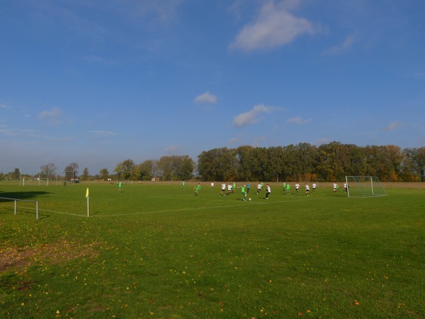 Sportanlage Großenhainer Straße Platz 2 - Ebersbach bei Großenhain-Kalkreuth