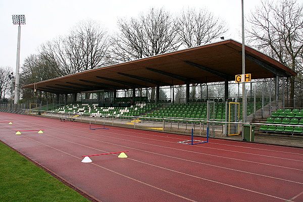 Amateurstadion Platz 11 - Bremen-Östliche Vorstadt