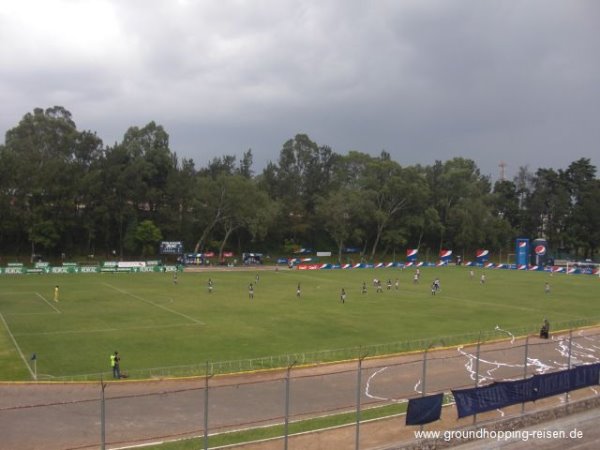 Estadio Revolución USAC - Ciudad de Guatemala