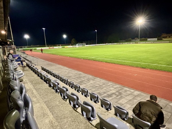 Niederaustadion - Fridolfing