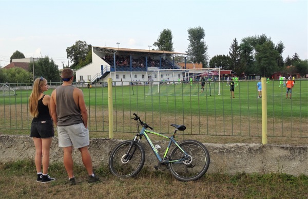 Futbalové ihrisko Chynorany - Chynorany