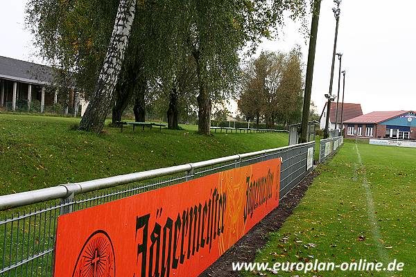Sport- & Gemeindezentrum Altlüdersdorf - Gransee-Altlüdersdorf