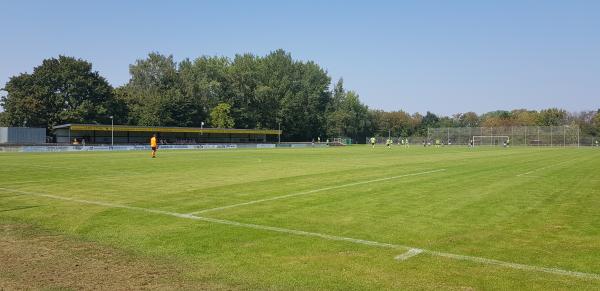 Helmut-Simnack-Stadion - Laatzen-Grasdorf