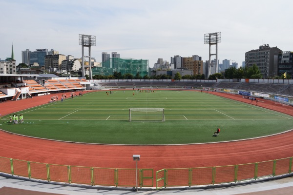 Hyochang Stadium - Seoul