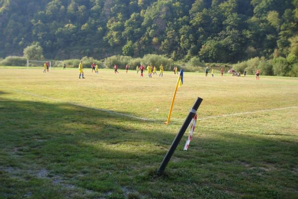 Sportanlage an der Weser - Beverungen-Herstelle