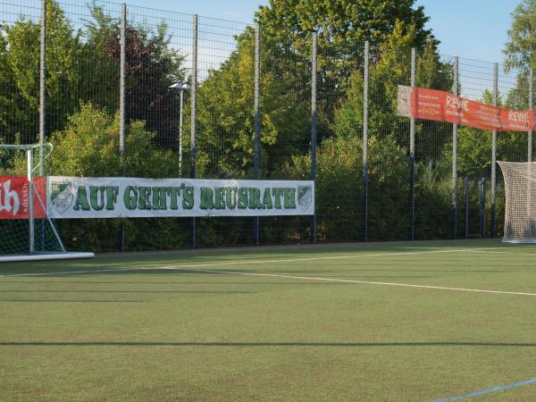 Hans-Klosterkamp-Sportplatz im Sportpark Reusrath - Langenfeld/Rheinland-Reusrath