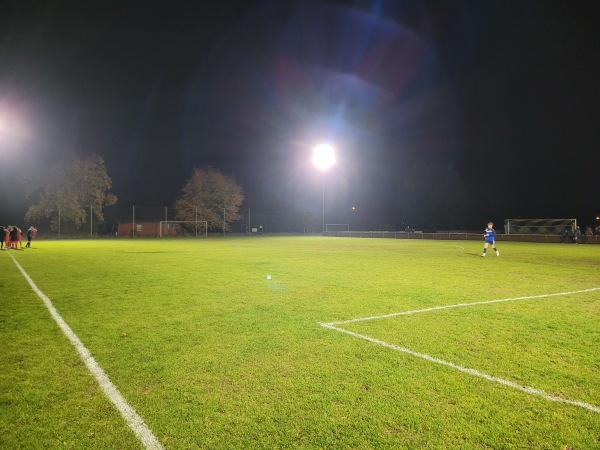 Naabsportplatz 2 - Schirmitz