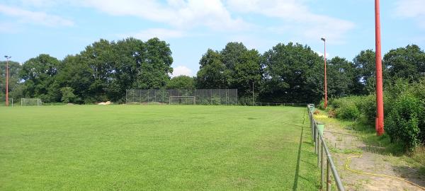 Kleines Alsterstadion B-Platz - Tangstedt/Stormarn-Wilstedt