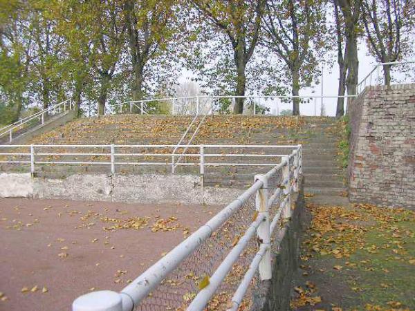 Bezirkssportanlage Stadion Mathias Stinnes - Essen/Ruhr-Karnap
