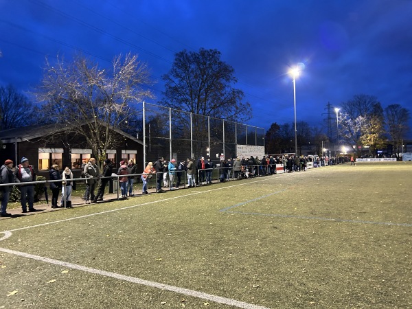 Sportanlage Hafenbahnstraße Platz 2 - Stuttgart-Obertürkheim