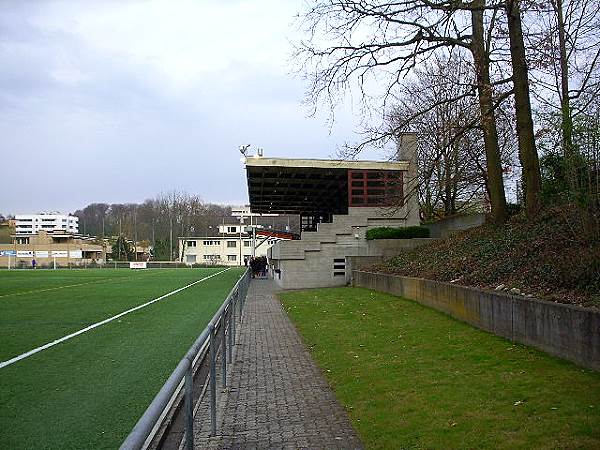 Alter Zustand (Tribüne inzwischen abgerissen)