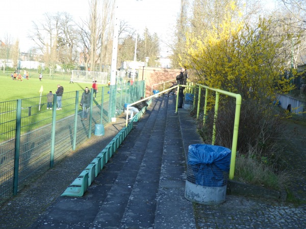 Stadion Neuendorfer Straße - Berlin-Spandau