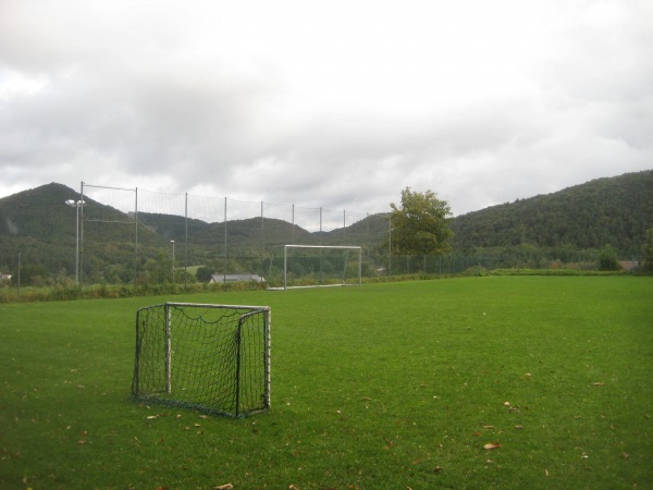 Sportanlage Am Schloßberg Platz 2 - Erfweiler