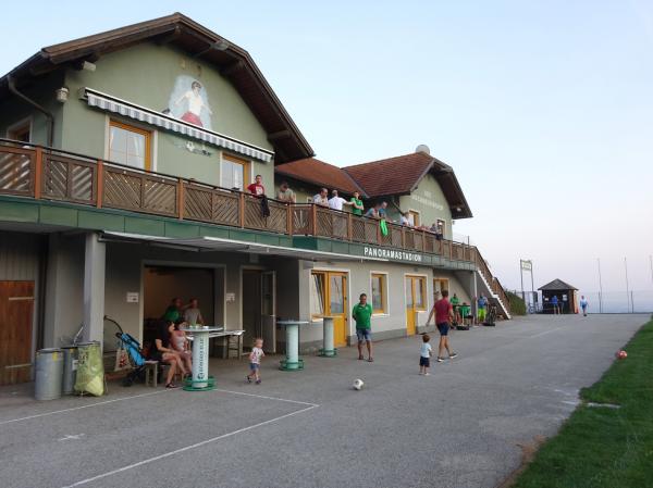 Panoramastadion - Hochneukirchen