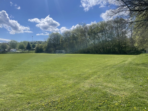Espel-Stadion Nebenplatz - Tengen