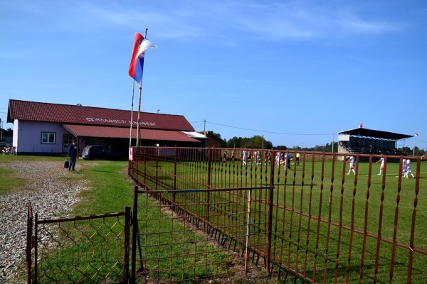 Stadion FK Mladost - Bajinci