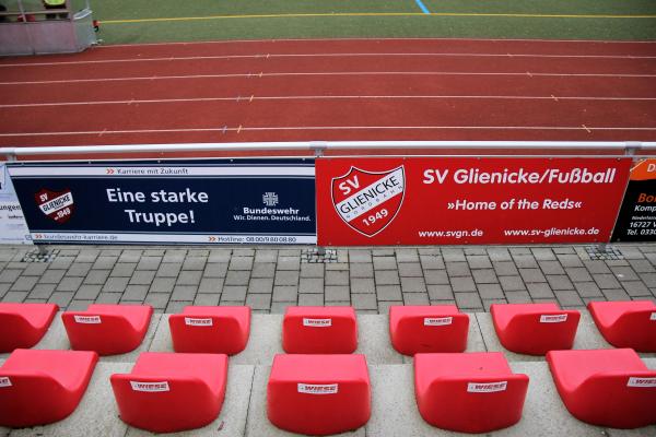 Stadion Bieselheide - Glienicke/Nordbahn