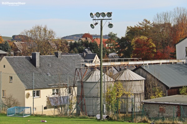Sportanlage Schulsiedlung Neuer Platz - Großhartmannsdorf