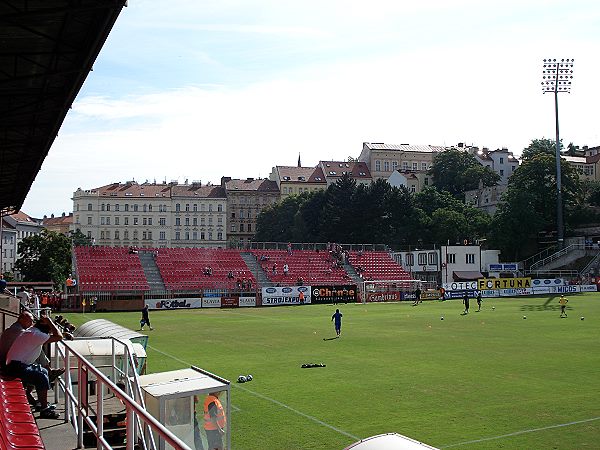 Stadion Viktorie v Seifertově ulici - Praha