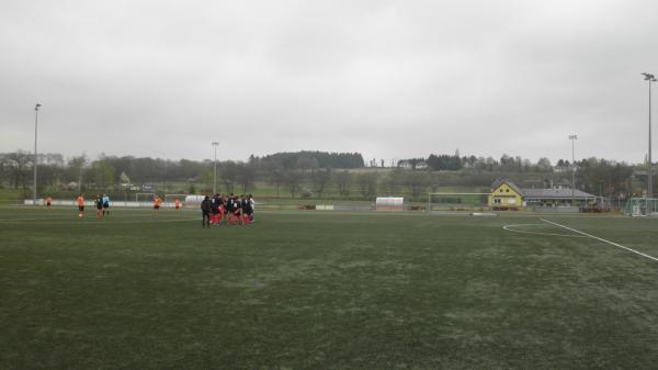 Stade Albert Berchem terrain synthetique - Kielen (Kehlen)