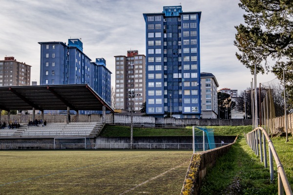 Campo de Fútbol Municipal de Caranza - Ferrol, GA