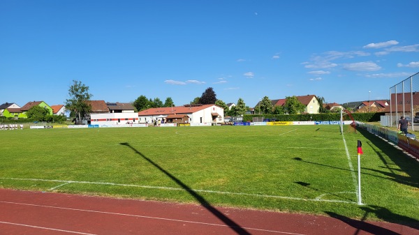 Sportanlage Eschenbacher Straße - Kirchenthumbach