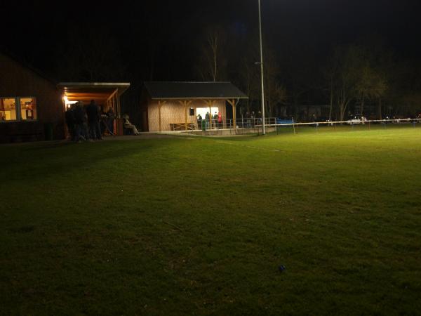 Sportplatz Birkenkampweg - Petershagen/Weser-Quetzen