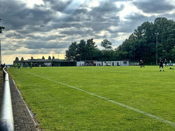 Sportplatz Tivoli - Ense-Waltringen