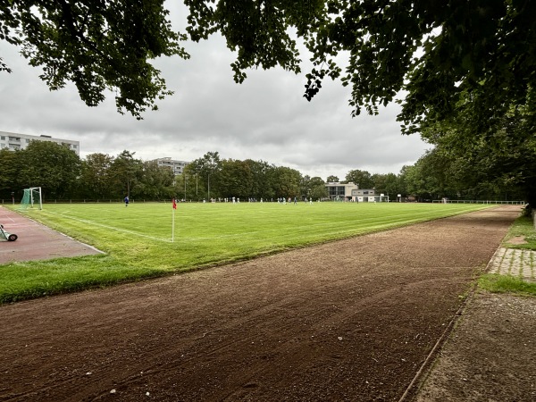 Bezirkssportanlage Graubündener Straße - München-Fürstenried