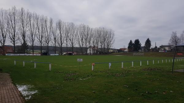 Sportplatz Hinter der Schule - St. Gangloff
