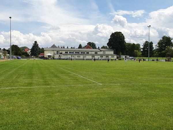 Sportplatz Bachstraße - Bernsdorf/Landkreis Zwickau-Hermsdorf